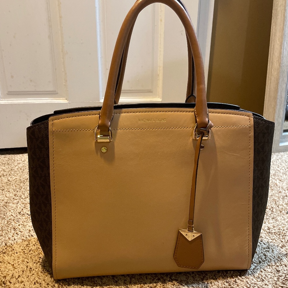 Michael Kors Pocketbook